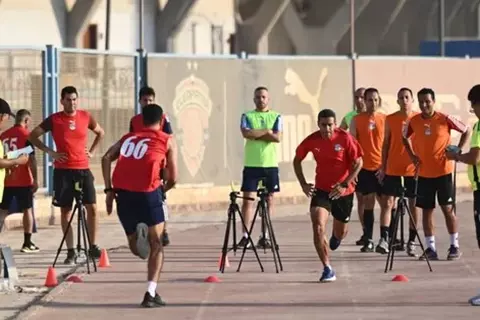 تواريخ وأعمار وحياد بين الجنسين.. فيفا يخاطب اتحاد الكرة بشروط القائمة الدولية للحكام